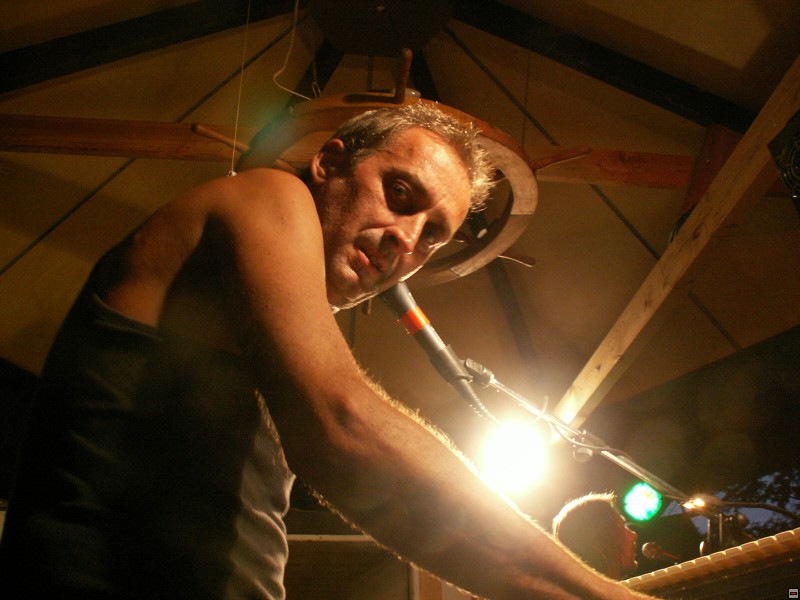 img00006.jpg