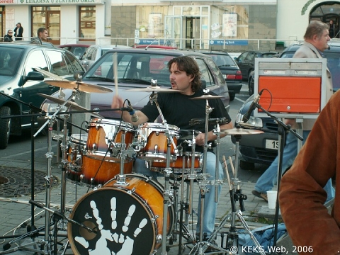 img00018.jpg