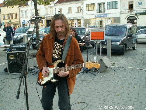 img00019.jpg