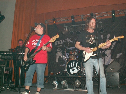 img00004.jpg