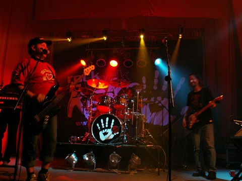 img00009.jpg