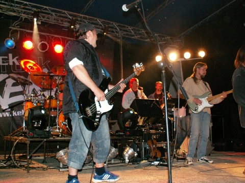 img00021.jpg