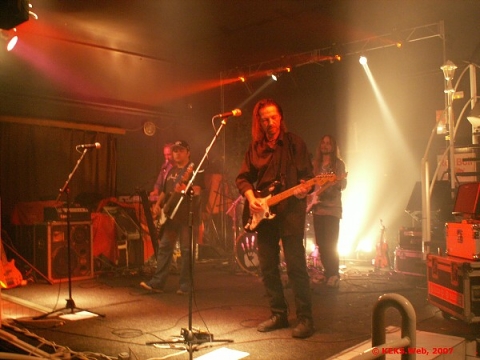 img00021.jpg