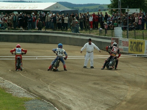 img00014.jpg