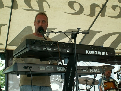 img00019.jpg