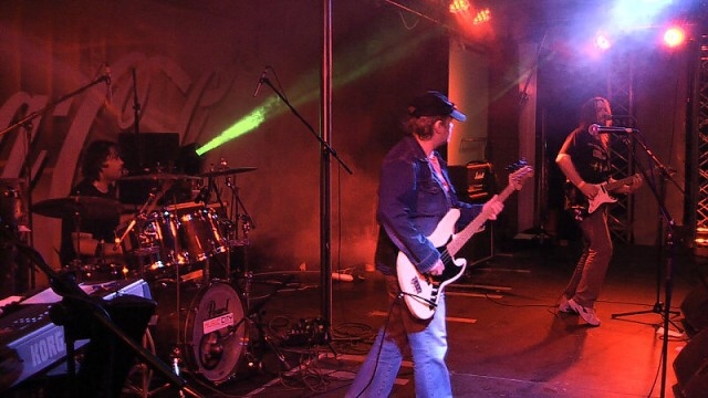 img00002.jpg